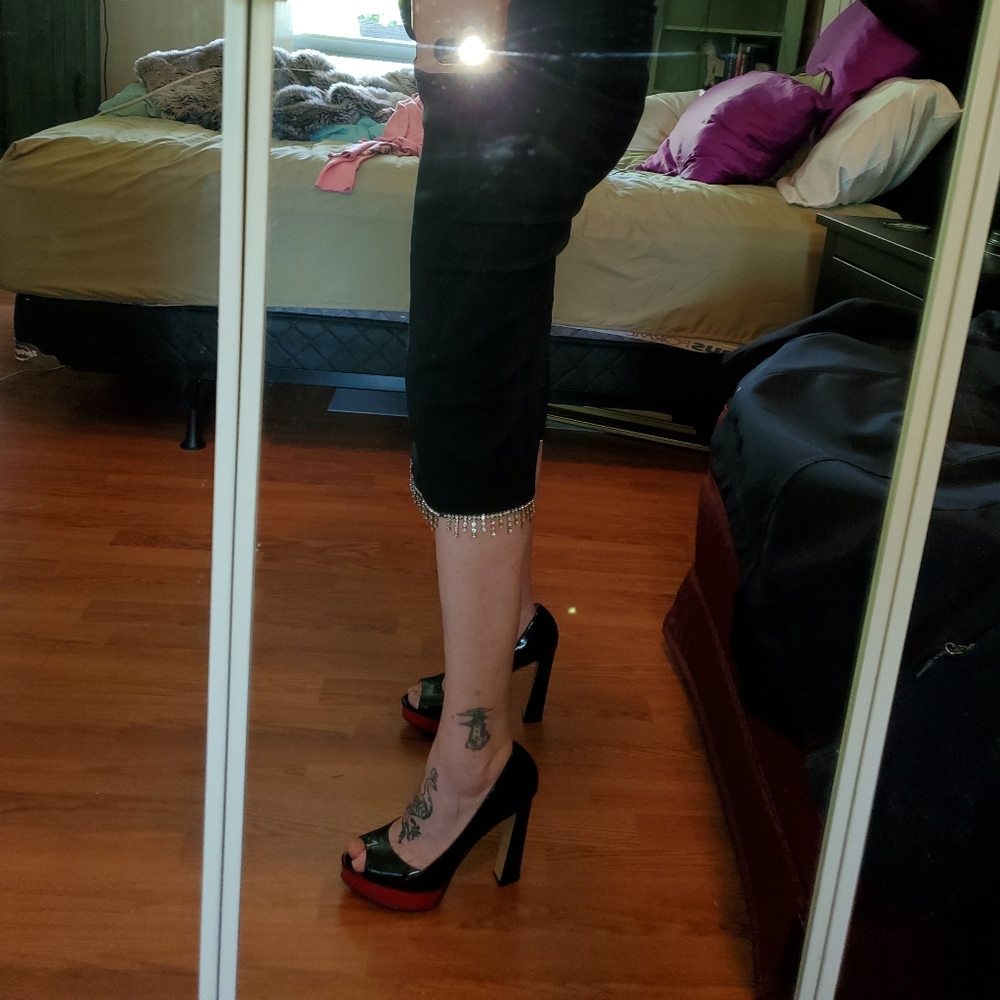 Pencil skirt. Rhinestone hem